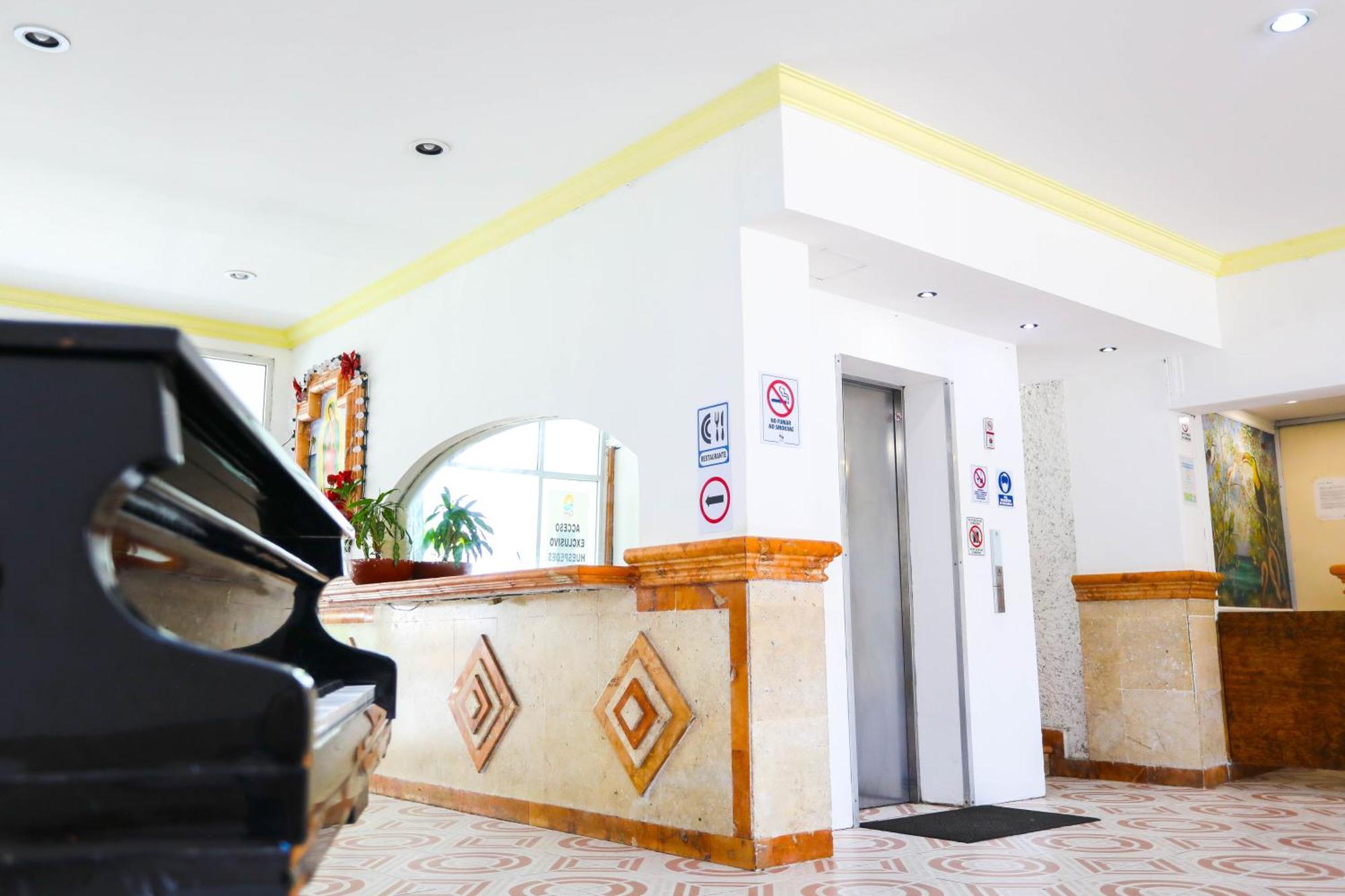 Hotel Caribe Internacional Cancún Exteriör bild